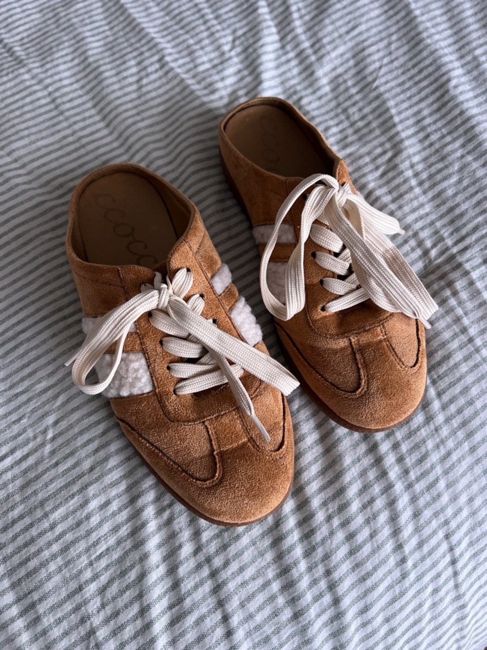 shop taluluh camel color suede slides